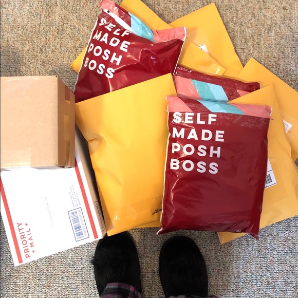 Meet your Posher, Myra - Picture 2 of 6